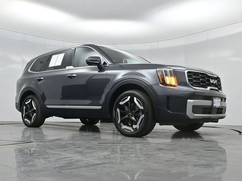 Used 2024 Kia Telluride S w/ S Sunroof Package AWD/4WD image 2