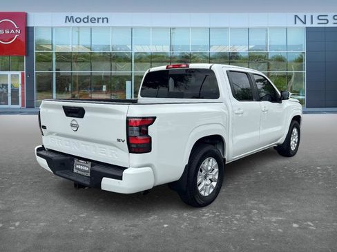 Certified 2023 Nissan Frontier SV w/ SV Convenience Package RWD image 5