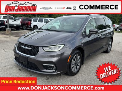 Used 2021 Chrysler Pacifica Touring-L