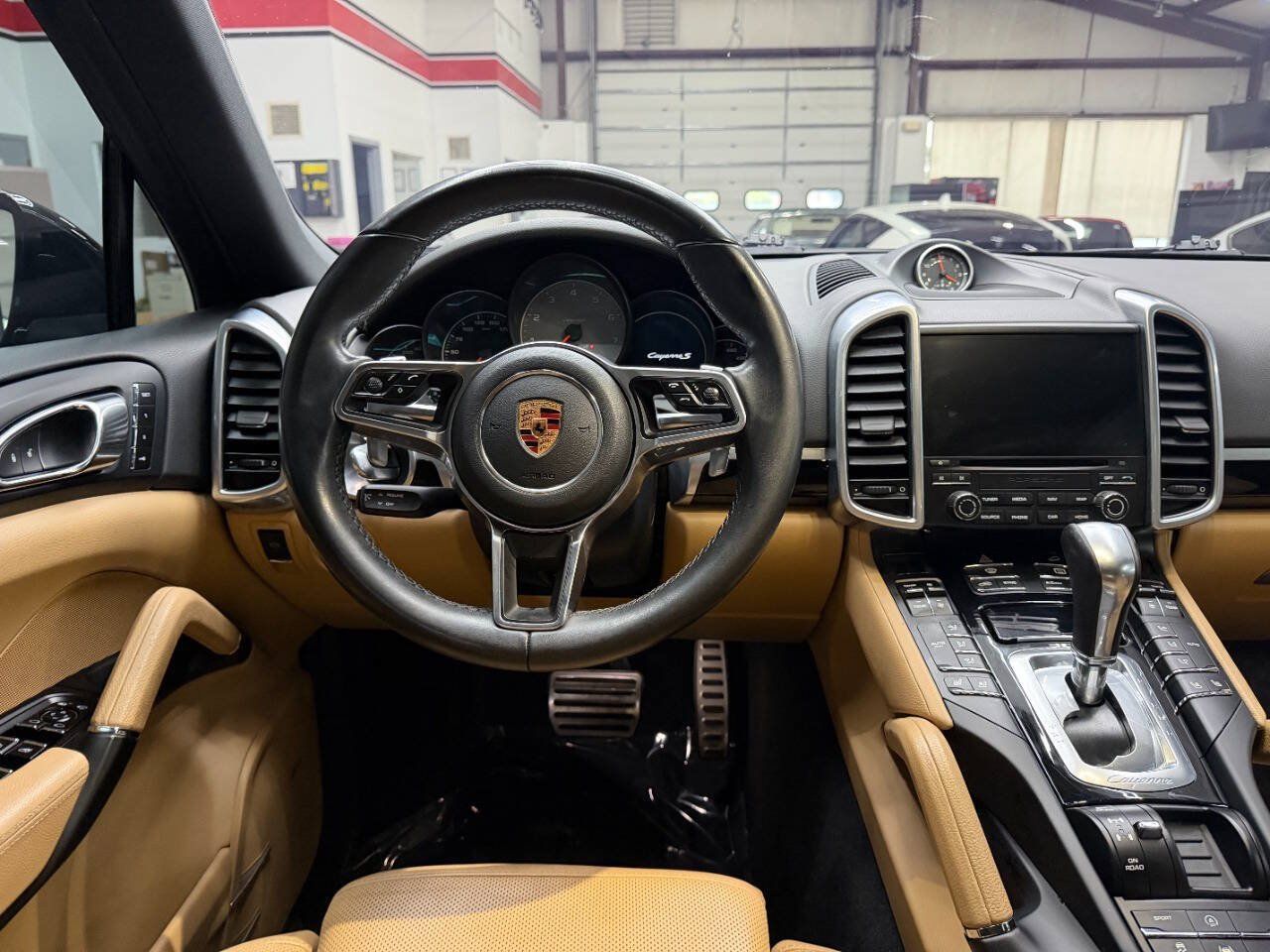 Used 2017 Porsche Cayenne S AWD/4WD image 21
