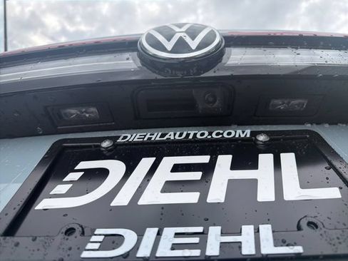 New 2026 Volkswagen Taos SE AWD/4WD image 17