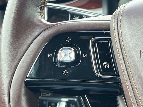 Used 2022 Lincoln Aviator Black Label Grand Touring image 27