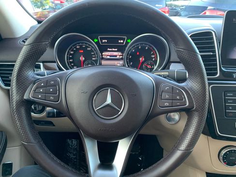 Used 2018 Mercedes-Benz GLE 350 GLE 350 Sport Utility 4D image 12