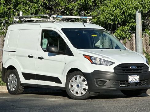 Used 2023 Ford Transit Connect XL image 2