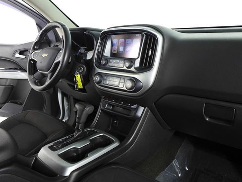 Used 2016 Chevrolet Colorado LT w/ LT Convenience Package AWD/4WD image 12