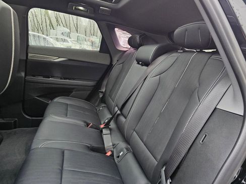 New 2026 Cadillac Optiq Luxury 2 image 23