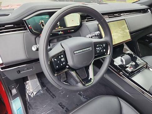 New 2025 Land Rover Range Rover Sport Dynamic SE AWD/4WD image 15