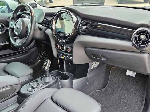 Used 2024 MINI Cooper SE FWD image 21