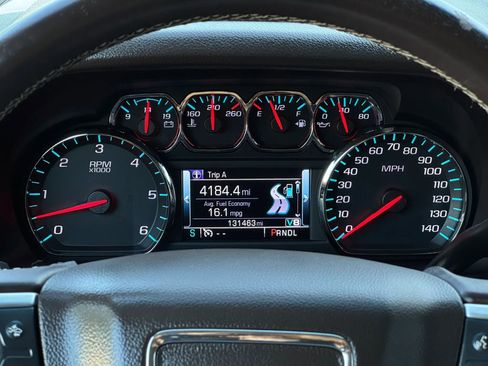 Used 2017 GMC Yukon XL SLT AWD/4WD image 38