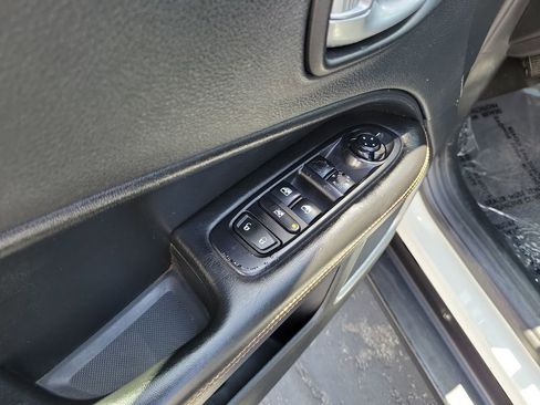 Used 2019 Jeep Compass Limited w/ Advanced Safety Group AWD/4WD image 24
