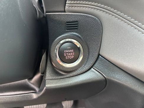Used 2025 Subaru Outback Onyx Edition AWD/4WD image 29