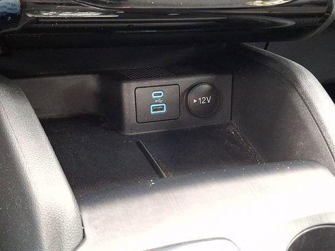 Used 2023 Ford Escape ST-Line w/ Tech Pack #1 FWD image 23