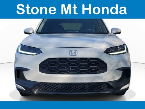 Used 2025 Honda HR-V LX image 2