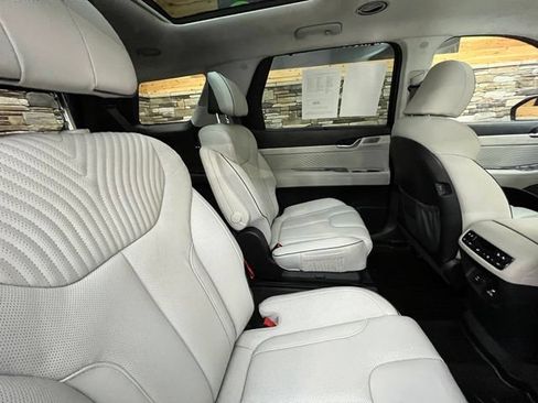 Used 2024 Hyundai Palisade Calligraphy AWD/4WD image 37