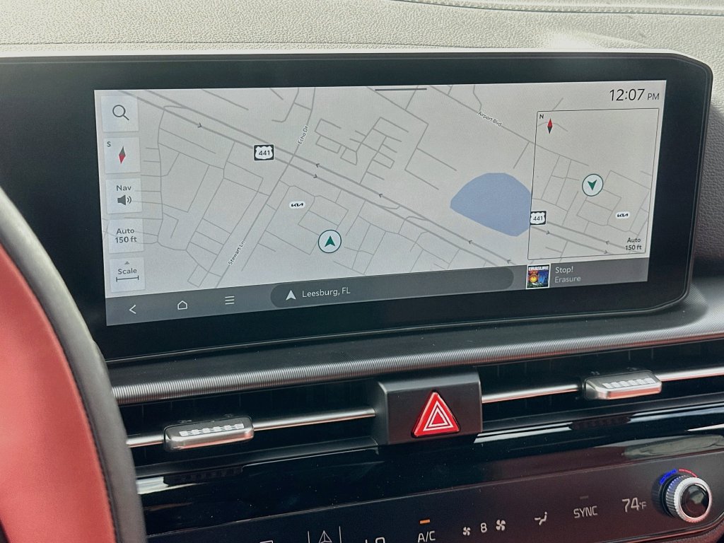 New 2027 Kia Sportage SX FWD image 13
