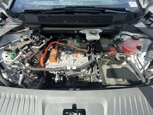 Used 2024 Chevrolet Equinox EV RS w/ Active Safety Package 3 image 33