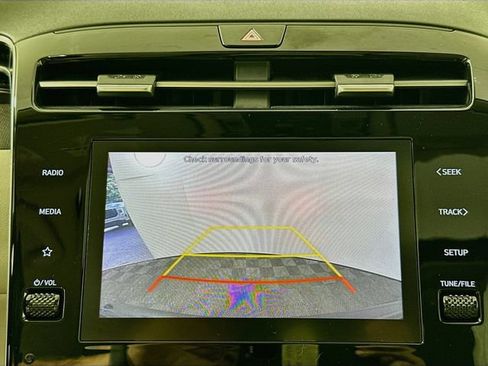 Used 2023 Hyundai Tucson SEL w/ Convenience Package AWD/4WD image 13