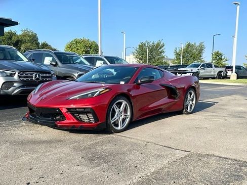 Used 2023 Chevrolet Corvette Stingray Premium Cpe w/ Z51 Performance Package RWD image 5