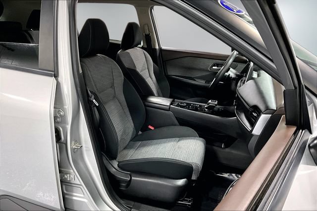 Used 2023 Nissan Rogue SV AWD/4WD image 26