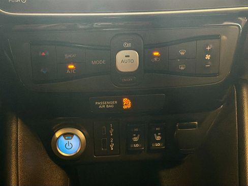 Used 2025 Nissan Leaf SV Plus FWD image 24