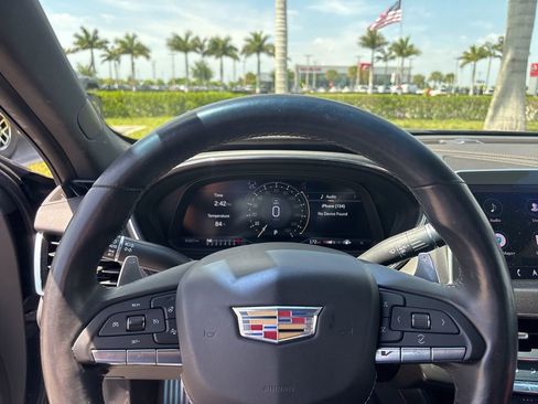 Used 2022 Cadillac CT5 V w/ Premium Package image 7