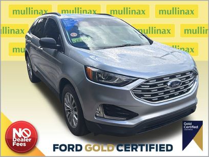 Certified 2022 Ford Edge SE