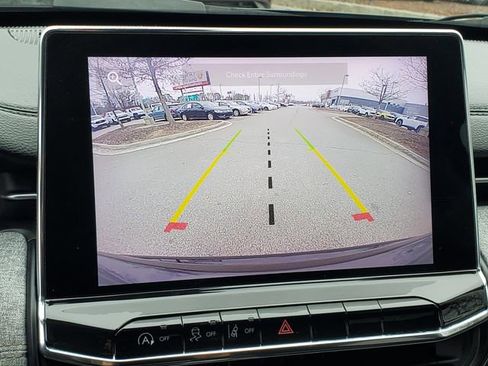 Used 2022 Jeep Compass Latitude image 26