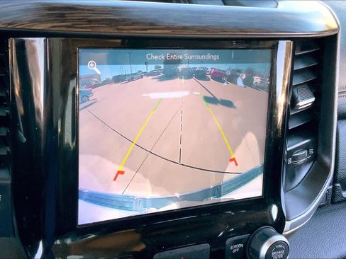 Used 2019 RAM 1500 Laramie image 29