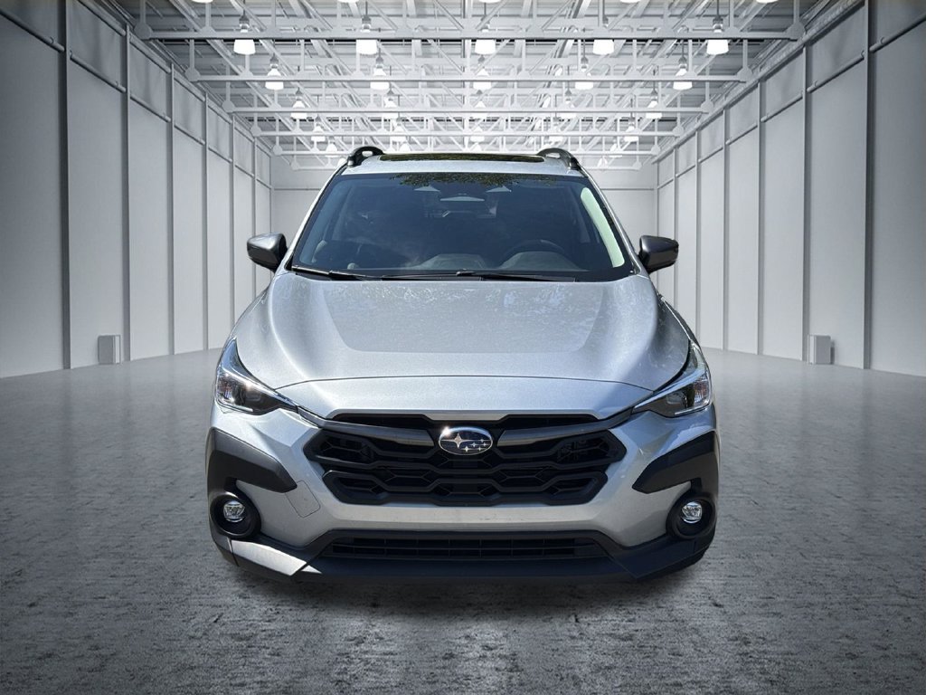 Used 2025 Subaru Crosstrek 2.5i Premium AWD/4WD image 2