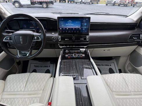 Used 2023 Lincoln Navigator L Black Label image 22