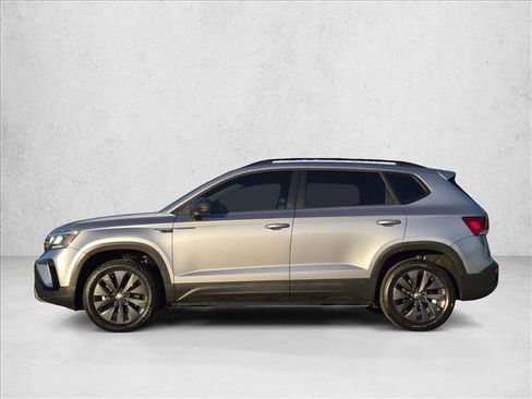 Used 2023 Volkswagen Taos S FWD image 9