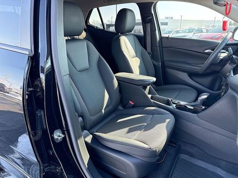 Used 2022 Buick Encore GX Select w/ Sport Touring Package AWD/4WD image 25