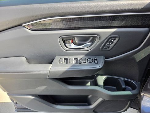Certified 2024 Honda Pilot Elite image 16