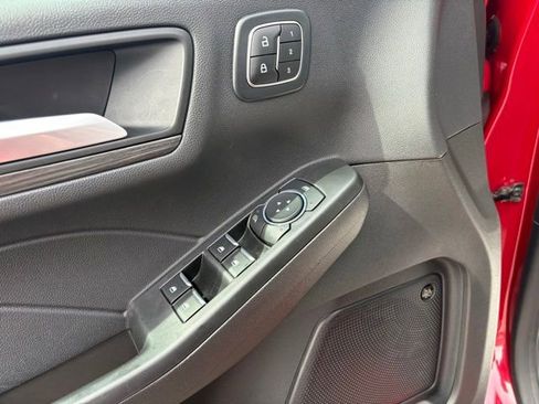 Used 2023 Ford Escape Platinum w/ Premium Technology Package AWD/4WD image 21