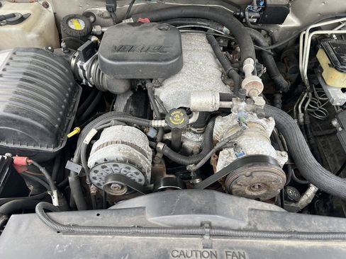 Used 2000 Chevrolet Silverado 3500 4x4 Crew Cab image 23