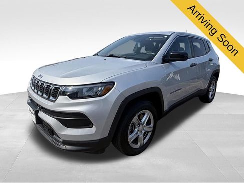 Used 2024 Jeep Compass Sport AWD/4WD image 1