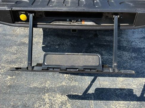 Used 2018 Ford F150 Lariat AWD/4WD image 46