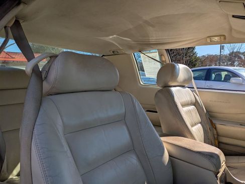 Used 1999 Cadillac Eldorado w/ Comfort/Convenience Pkg FWD image 25