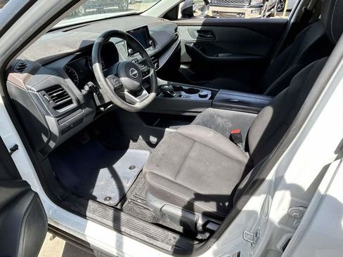 Used 2023 Nissan Rogue S AWD/4WD image 11