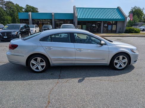 Used 2014 Volkswagen CC Sport FWD image 8