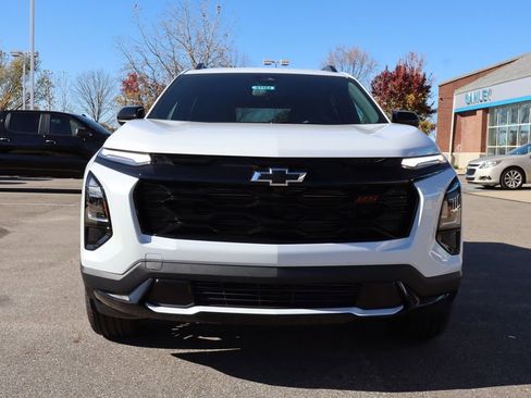 New 2026 Chevrolet Equinox RS w/ Convenience Package III image 4