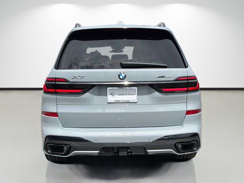 New 2027 BMW X7 xDrive40i w/ M Sport Package AWD/4WD image 4