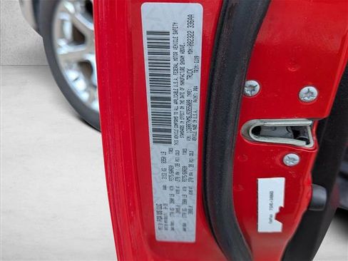 Used 2018 RAM 1500 Laramie w/ Convenience Group image 16