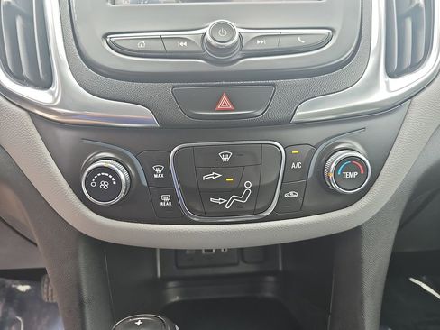 Certified 2021 Chevrolet Equinox LS FWD image 25