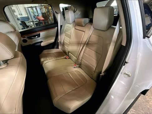 Used 2020 Honda CR-V Touring image 27