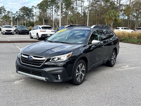 Used 2020 Subaru Outback Touring XT image 3