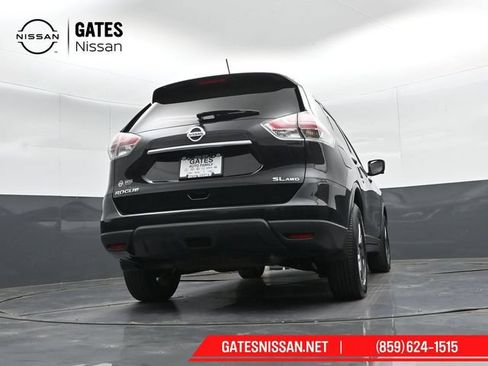 Used 2016 Nissan Rogue SL w/ SL Premium Package AWD/4WD image 36