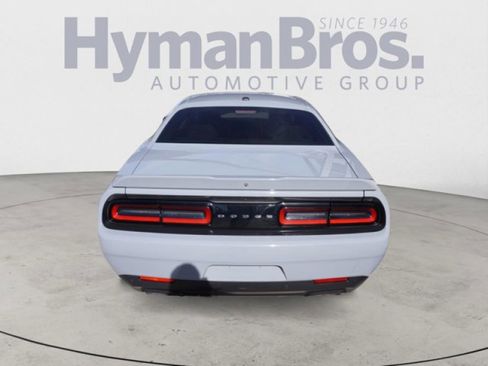 Used 2022 Dodge Challenger R/T image 6
