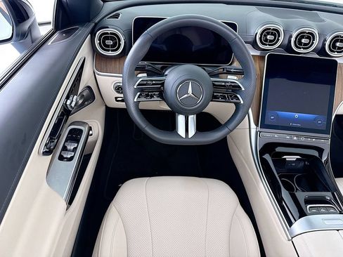 Certified 2024 Mercedes-Benz CLE 300 4MATIC Cabriolet image 18