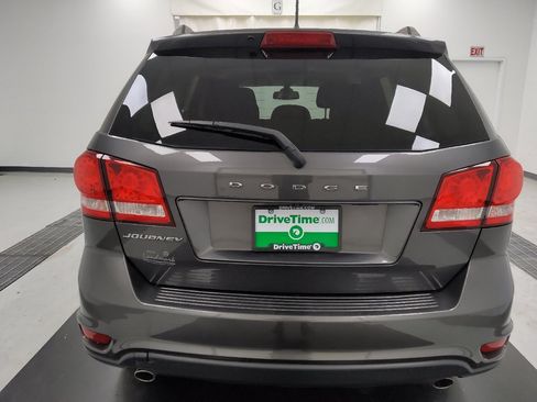 Used 2018 Dodge Journey SXT w/ Blacktop Package FWD image 6
